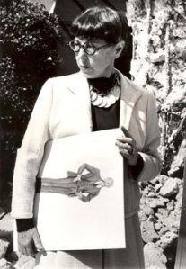 Edith Head with sketch