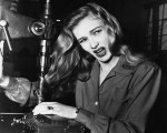 Life-Magazine-Veronica-Lake hair in machinery